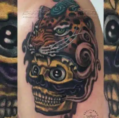 tatuaje de Tezcatlipoca brazo