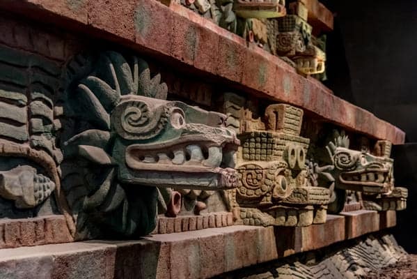 Templo de la Serpiente Emplumada en Teotihuacán