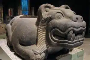 escultura oklmeca dios jaguar
