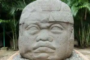 cabezas olmecas