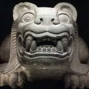 escultura olmeca de jaguar