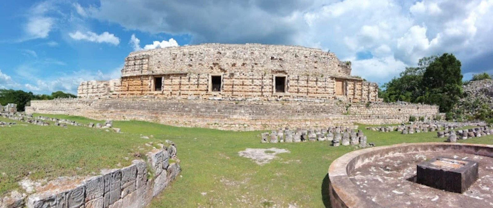 zona arqueologica de kabah Yucatán