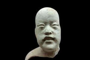 figurillas olmecas baby face