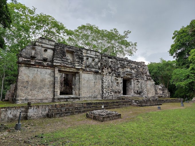 zona arqueologica de campeche