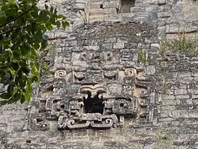 mascaron maya