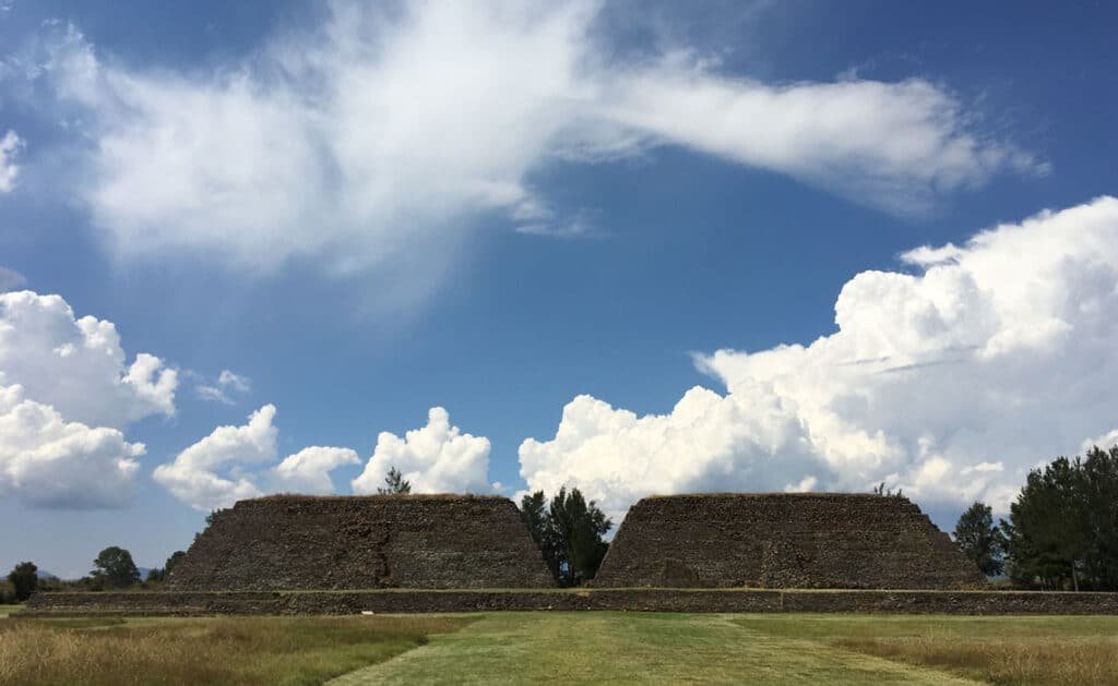 Ihuatzio: Un Tesoro del Imperio Purépecha