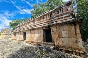 Chunhuhub: Un Tesoro Escondido de la Civilización Maya en Campeche