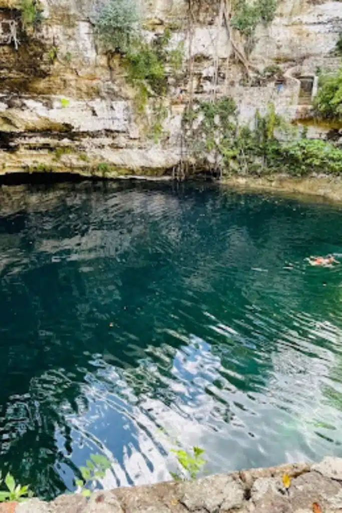 Cenote Xlacah