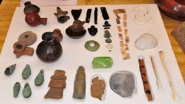 Turquesa jade malaquita objetos ceremoniales Cultura Chalchihuites piedras verdes prehispánicas